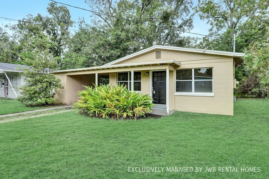 1722 W 31st St in Jacksonville, FL - Building Photo