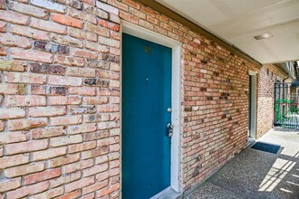5353 Institute Ln in Houston, TX - Building Photo - Building Photo