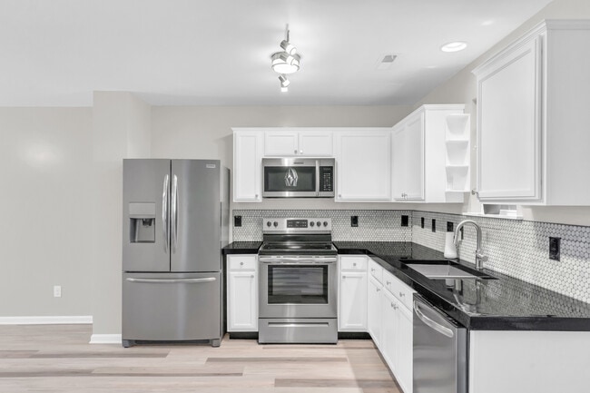 1004 South 8th street in Wilmington, NC - Building Photo - Building Photo