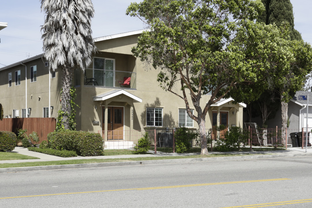 5022-5024 Sawtelle Blvd in Culver City, CA - Foto de edificio