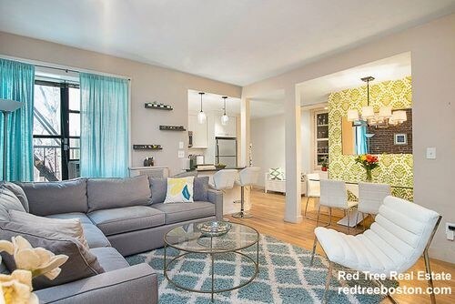 1038 Beacon St-Unit -204 in Brookline, MA - Building Photo