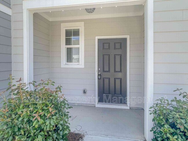 305 Penn Sta Wy in Euharlee, GA - Building Photo - Building Photo