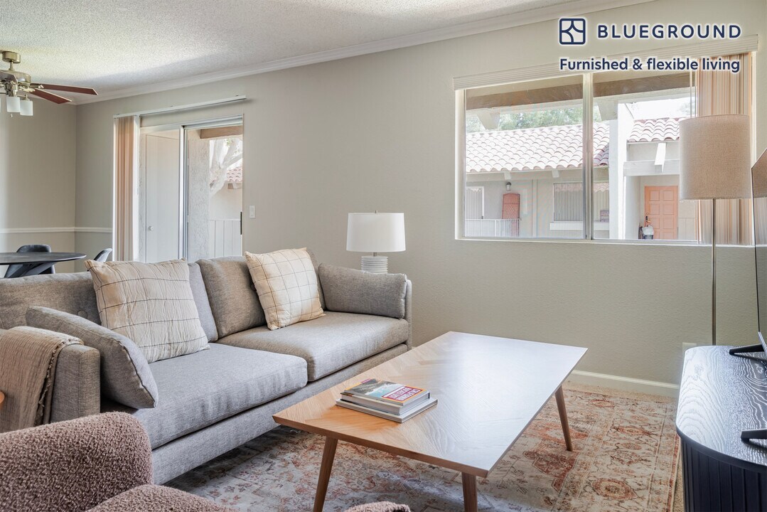 350 Budd Ave in Campbell, CA - Building Photo