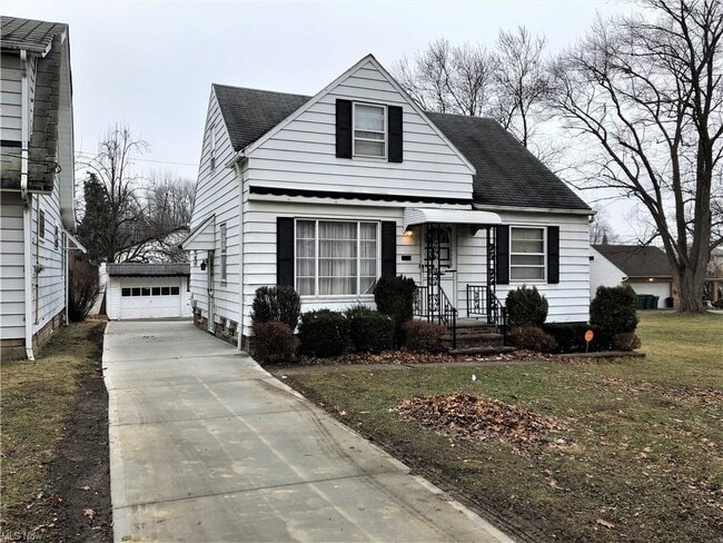 property at 18990 Raymond St