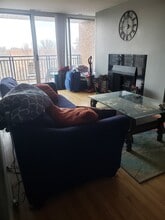 6000 Oakwood Dr in Lisle, IL - Building Photo - Building Photo