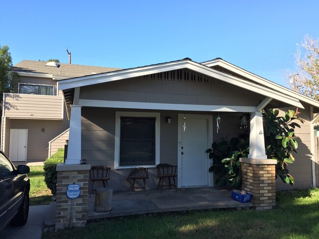831 N Zeyn St, Unit Apt. B