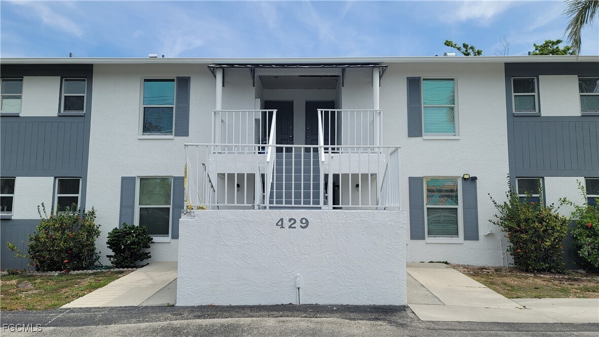 429 SW 47th Terrace in Cape Coral, FL - Building Photo