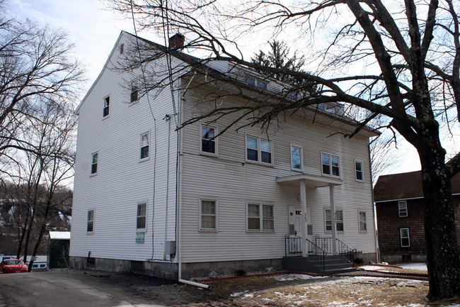 265 S Main St in Thomaston, CT - Building Photo - Building Photo