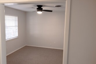 7007 Avenue S in Lubbock, TX - Building Photo - Building Photo