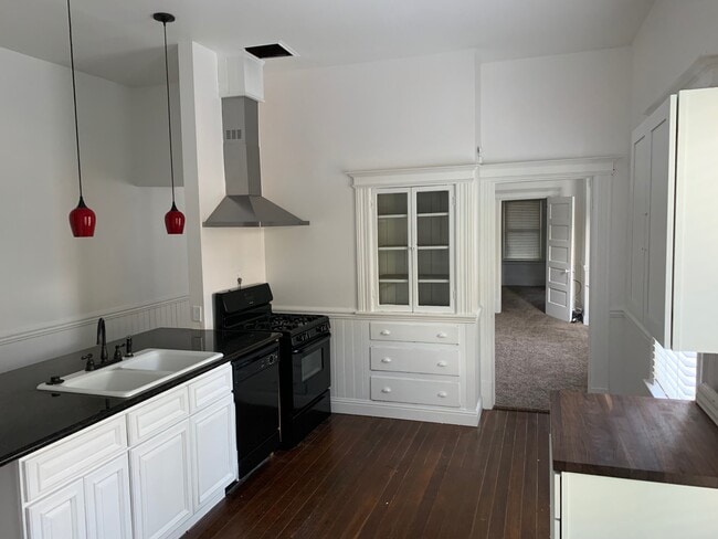 1112 G St in Sacramento, CA - Foto de edificio - Building Photo