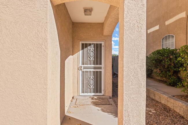 7101 Natalie Janae Ln NE in Albuquerque, NM - Building Photo - Building Photo