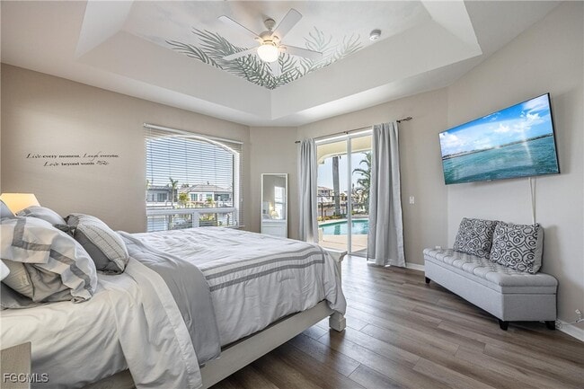 property at 5323 SW 28th Pl