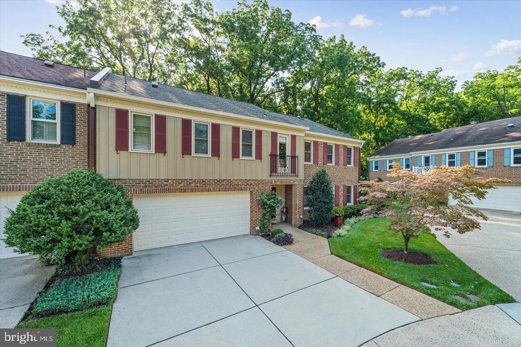 3921 Rust Hill Pl in Fairfax, VA - Building Photo