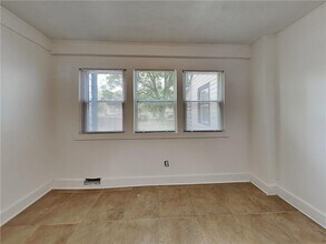 542 S Evelyn Pl NW in Atlanta, GA - Building Photo - Building Photo