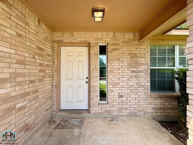 10747 Shaencrossing in San Antonio, TX - Building Photo - Building Photo