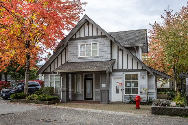 Rosebury Lane in Surrey, BC - Building Photo - Building Photo