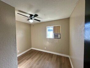 372 W Northern Ave in Coolidge, AZ - Building Photo - Building Photo