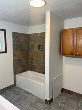 302 W State St in Mount Pleasant, IA - Building Photo - Building Photo