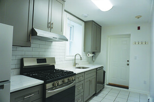 23 Lambert St, Unit 1A in Cambridge, MA - Building Photo