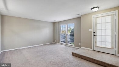 9304 Witch Hazel Way in Manassas, VA - Building Photo - Building Photo