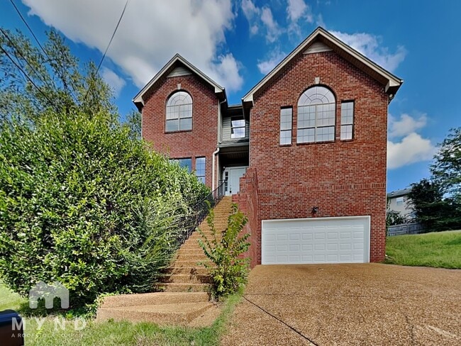 property at 1121 Holt Hills Pl