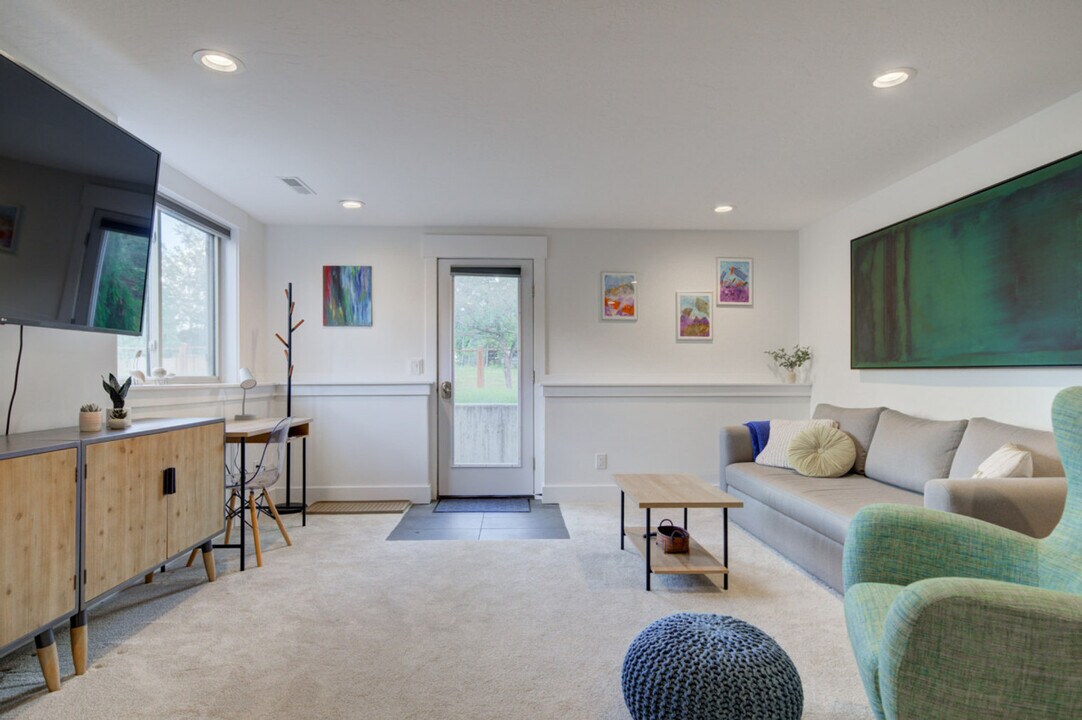 603 Cornell Dr in Bozeman, MT - Building Photo