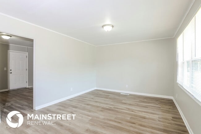 4030 Kalmar Dr in Indianapolis, IN - Building Photo - Building Photo