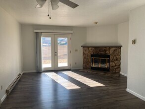 1240 Stetson Rd in Prescott, AZ - Foto de edificio - Building Photo