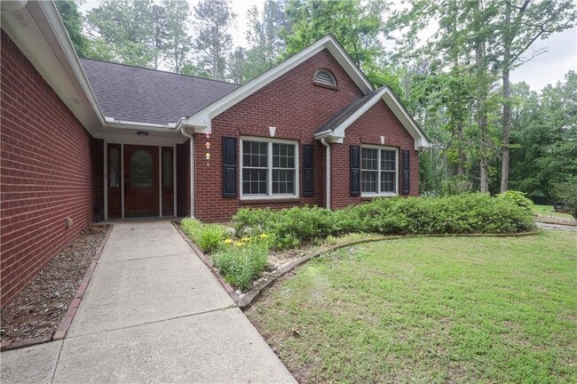 721 Whitehead Rd in Sugar Hill, GA - Building Photo - Building Photo