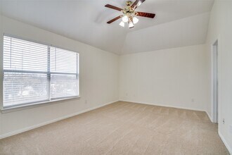 8014 Straits Dr in Rowlett, TX - Building Photo - Building Photo