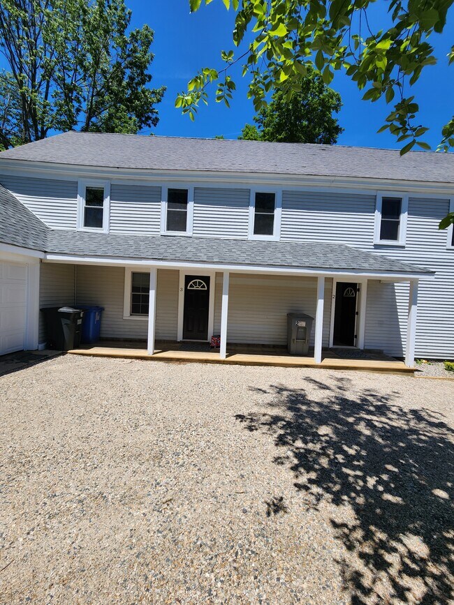 164 Main St, Unit 2 in Union, NH - Building Photo - Building Photo