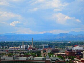 1020 15th St, Unit 21M in Denver, CO - Building Photo - Building Photo