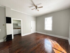 943 Texas St-Unit -texas943 in Columbia, SC - Foto de edificio - Building Photo