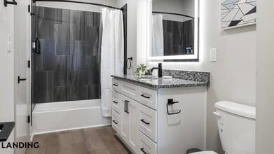 49 Boulevard SE, Unit F-557 in Atlanta, GA - Building Photo - Building Photo