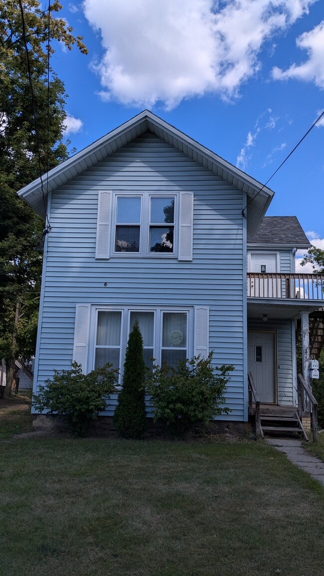 322 W Maple St, Unit #1