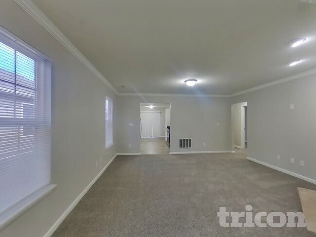 15436 Dusty Trail in Noblesville, IN - Foto de edificio - Building Photo