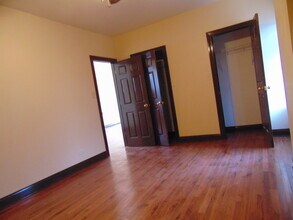 8635 S Bishop St, Unit 2 in Chicago, IL - Building Photo - Building Photo