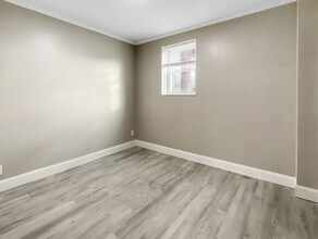 104 S Beechtree St in Grand Haven, MI - Building Photo - Building Photo