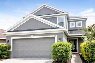 12622 Belcroft Dr in Riverview, FL - Building Photo