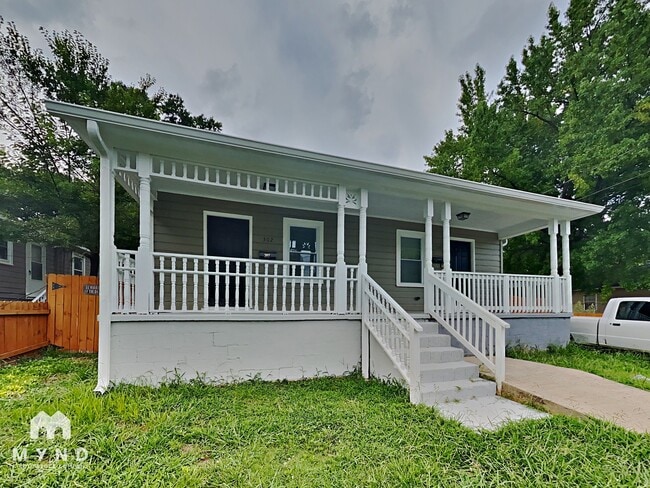 property at 302 Jones St