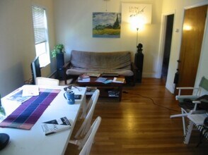 51 Porter Rd, Unit 1 in Cambridge, MA - Building Photo - Building Photo