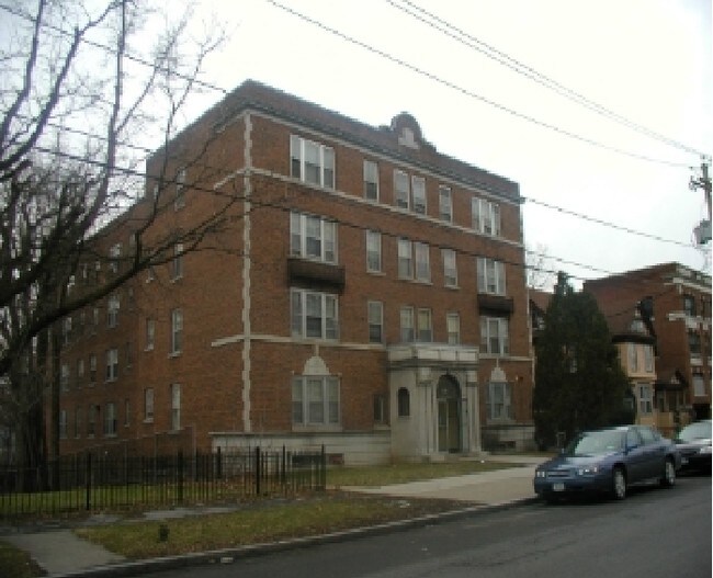 Roxy in Syracuse, NY - Building Photo - Building Photo