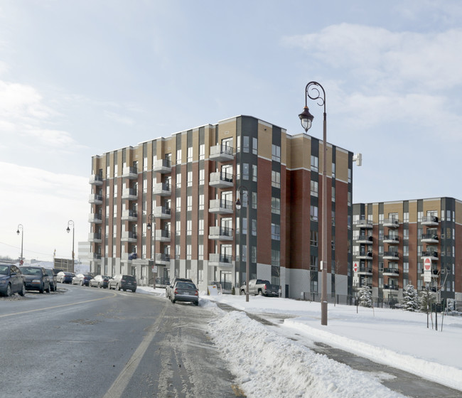 Les Perles de la Gare Phase 3 in Vaudreuil-dorion, QC - Building Photo - Building Photo