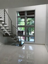 234 Antiquera Ave in Coral Gables, FL - Foto de edificio - Building Photo