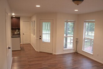 13351 Park Ave in Conroe, TX - Building Photo - Building Photo