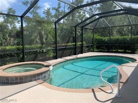 8088 Piedmont Dr in Naples, FL - Building Photo
