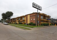 Willow Ridge Apartments photo'