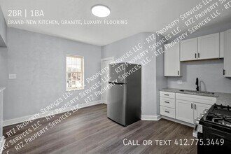 904 Hilltop St in Munhall, PA - Building Photo - Building Photo