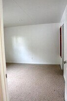 701 N Florence St in Kirksville, MO - Building Photo