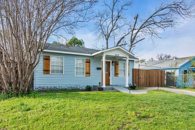 3024 Carnation Ave in Fort Worth, TX - Building Photo - Building Photo